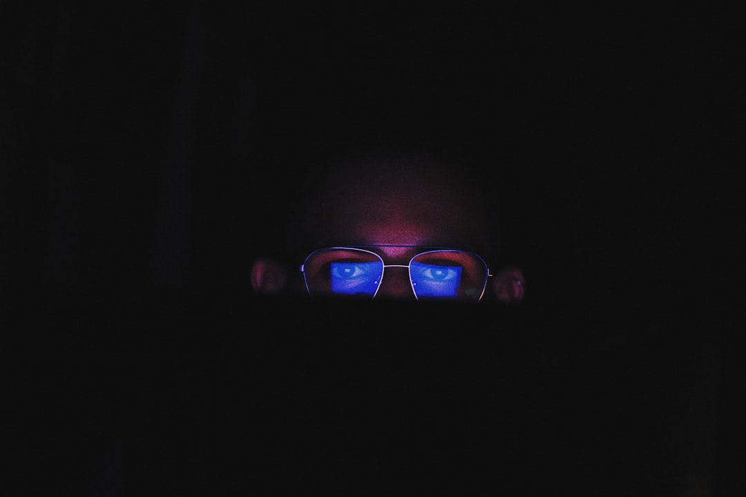 Blue Light Glasses Computer Guide: Comfort, Fit & Lenses