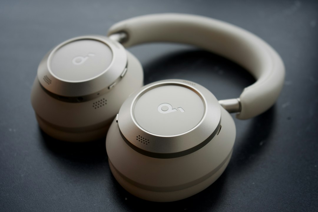 The Complete Guide to noise cancelling headphones in 2026